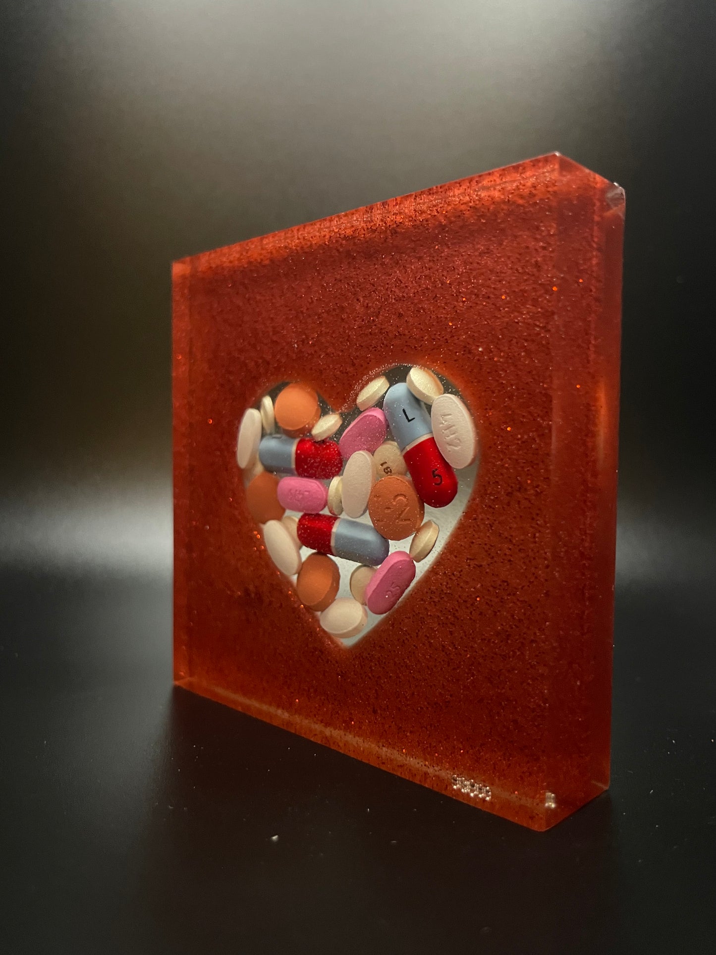 Resin Medicine Heart Paperweight/Coaster