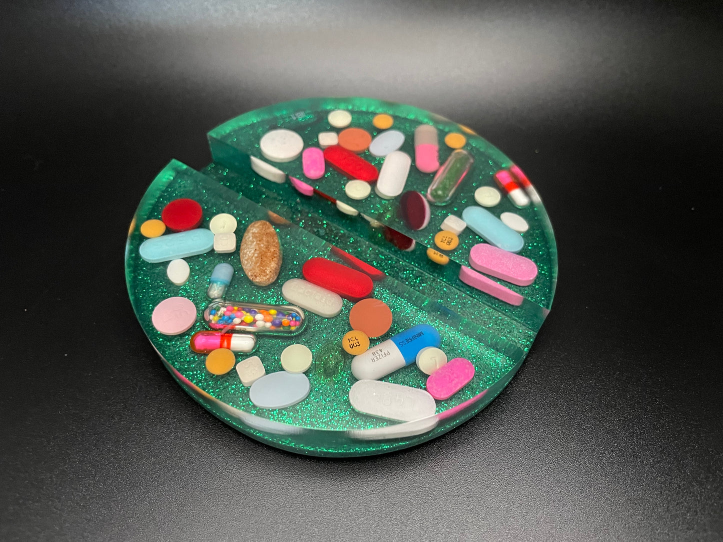 Round Resin Medicine Business Card Holder