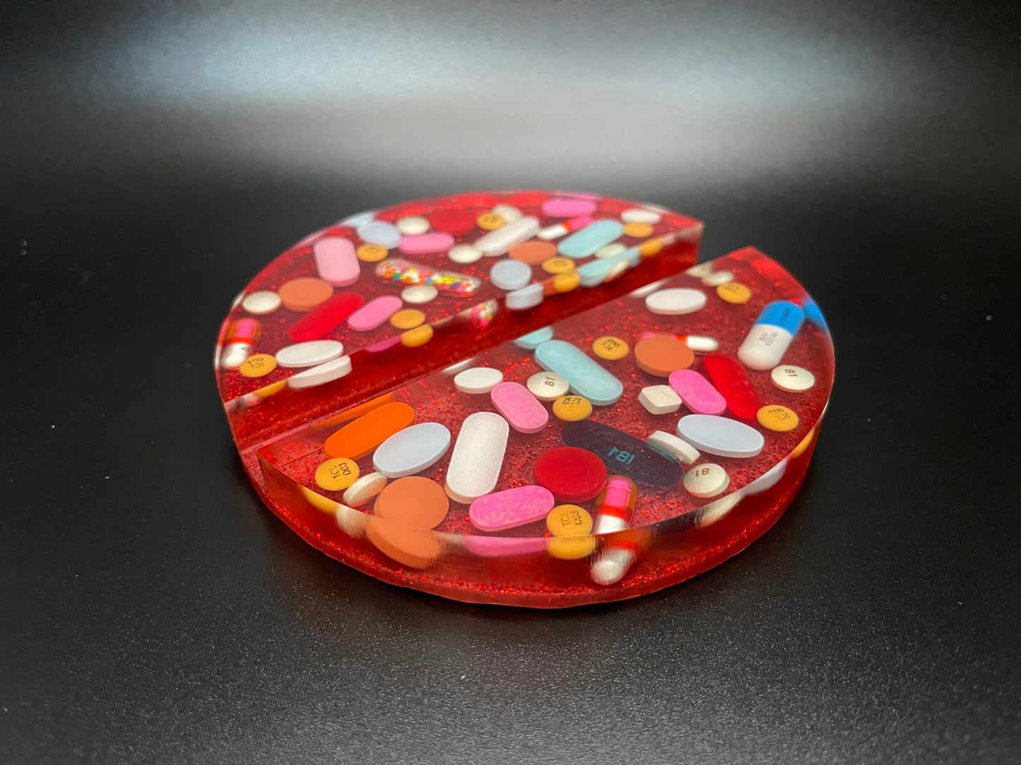 Round Resin Medicine Business Card Holder