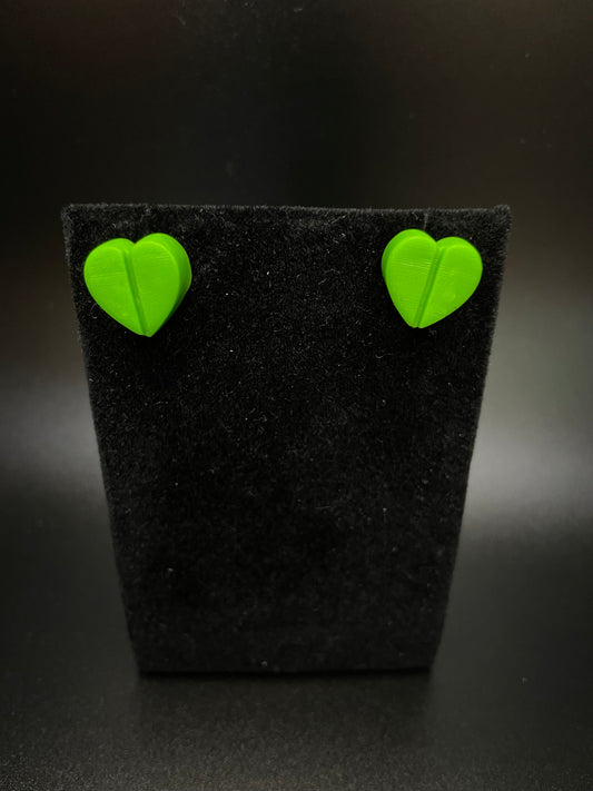 Heart-Shaped Tablet Stud Earrings