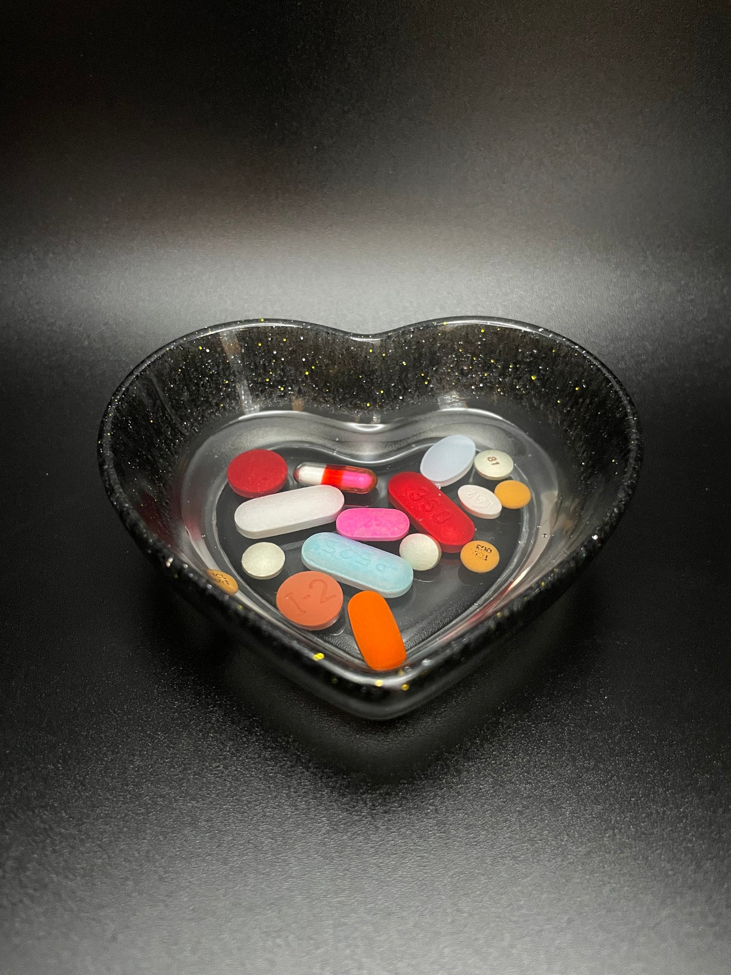 Heart-Shaped Resin Medicine Trinket Bowl
