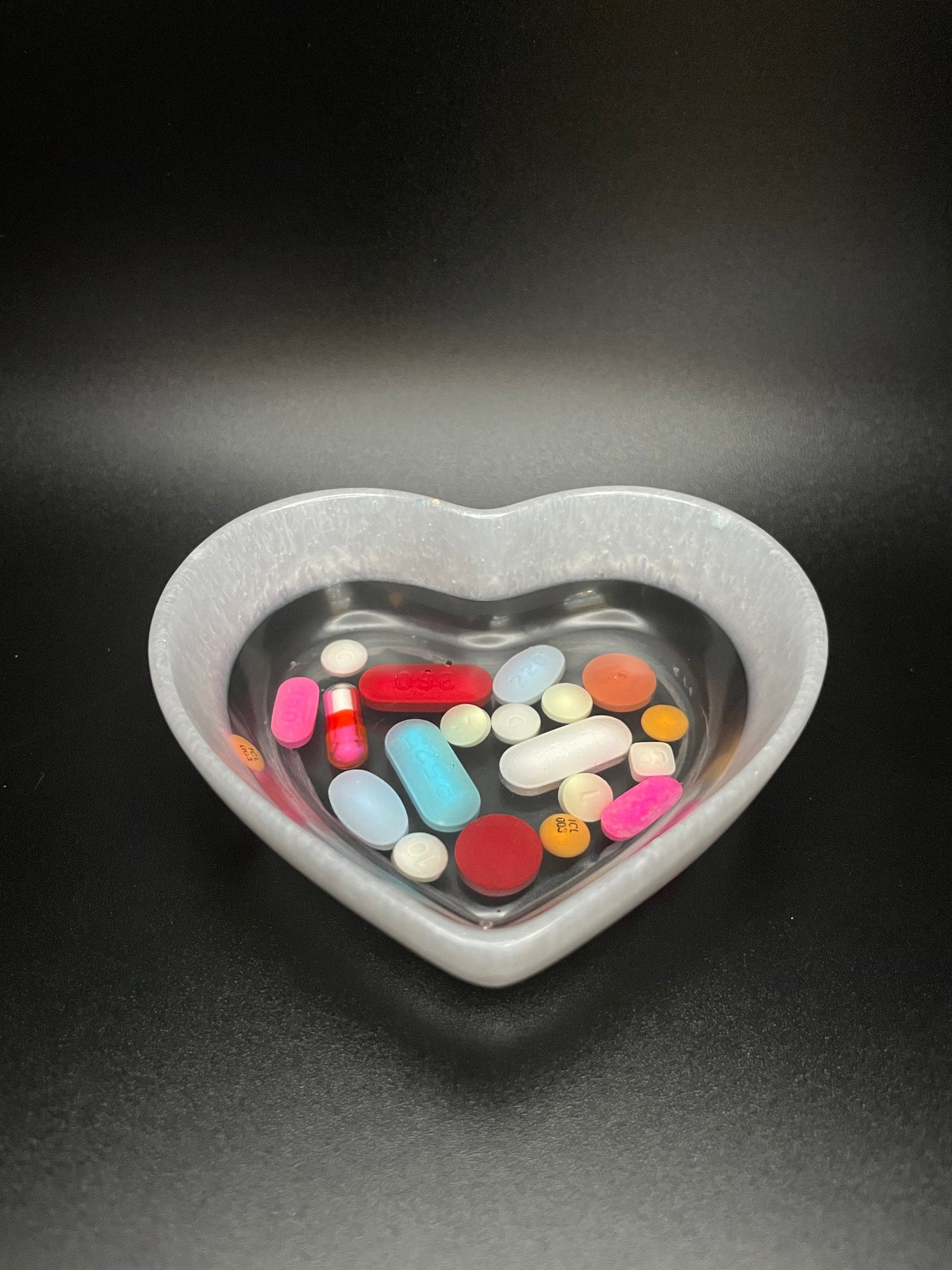 Heart-Shaped Resin Medicine Trinket Bowl