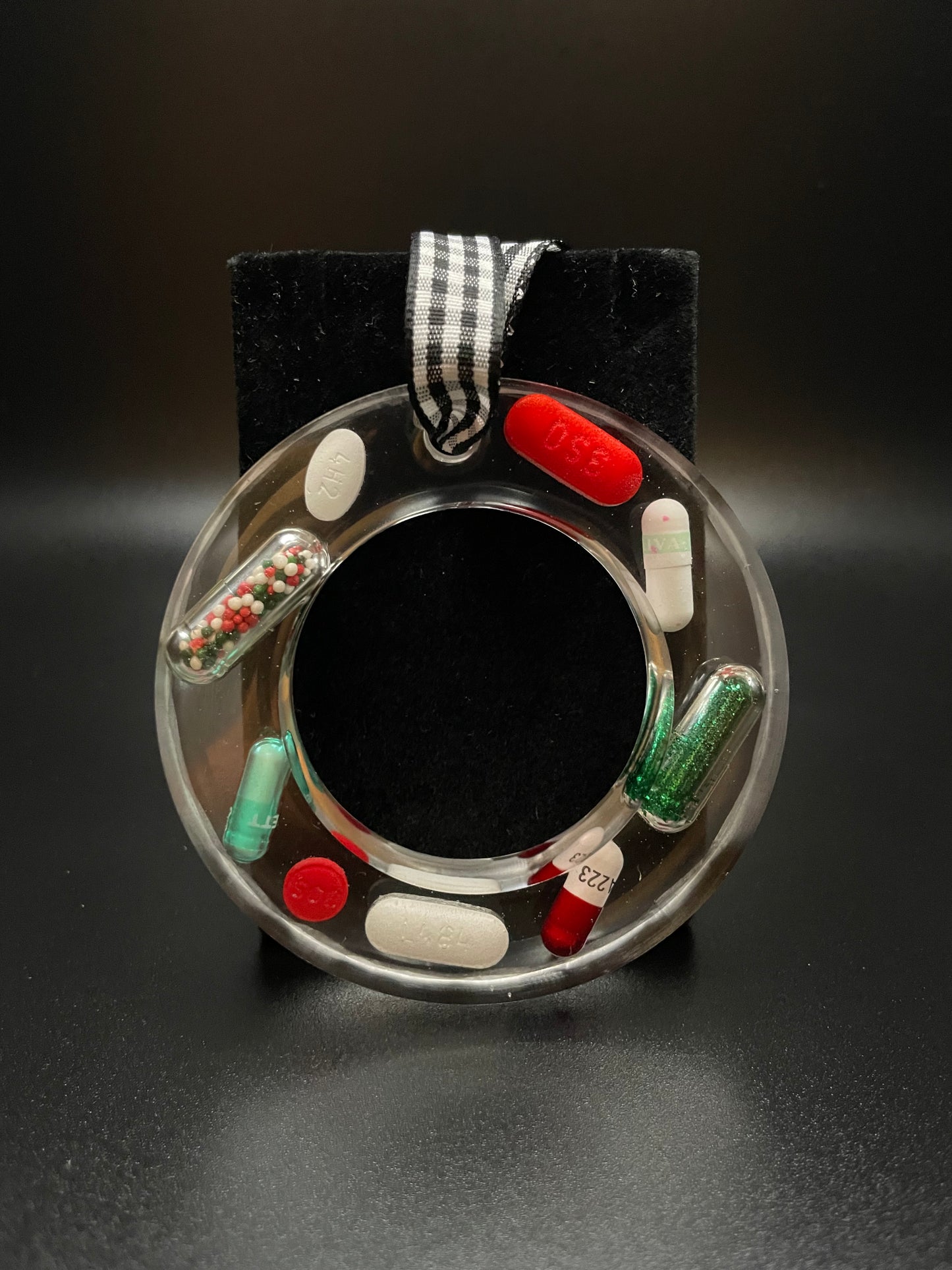 Christmas Wreath Resin Medicine Ornament