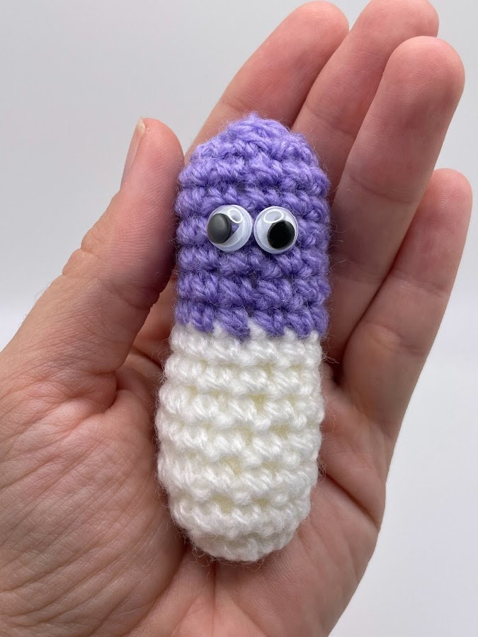 Crochet chill pill medicine capsule